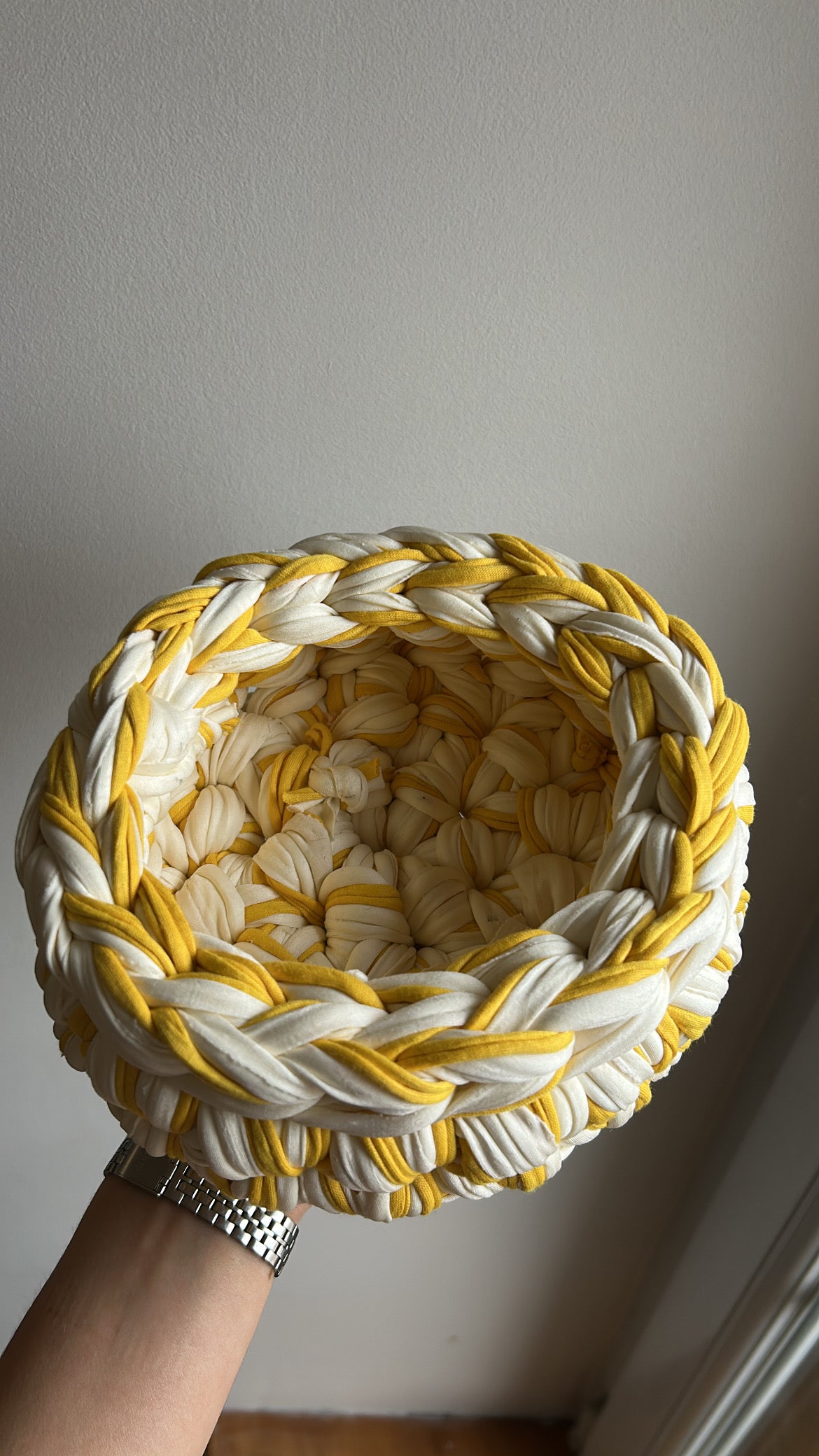 Panier IMERA- Jaune, Blanc