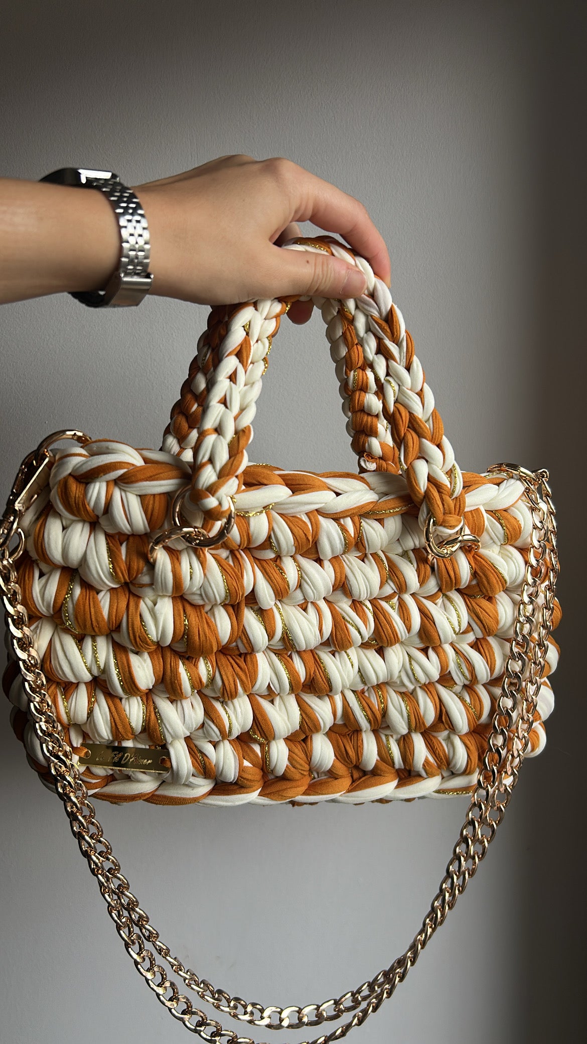 Sac EMIRA - Camel, Blanc Crème et Fil Doré