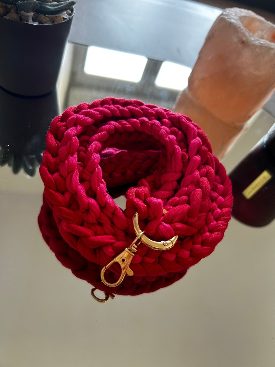 Cordon au crochet – Rouge fuchsia - Le Fil D aimerCordon