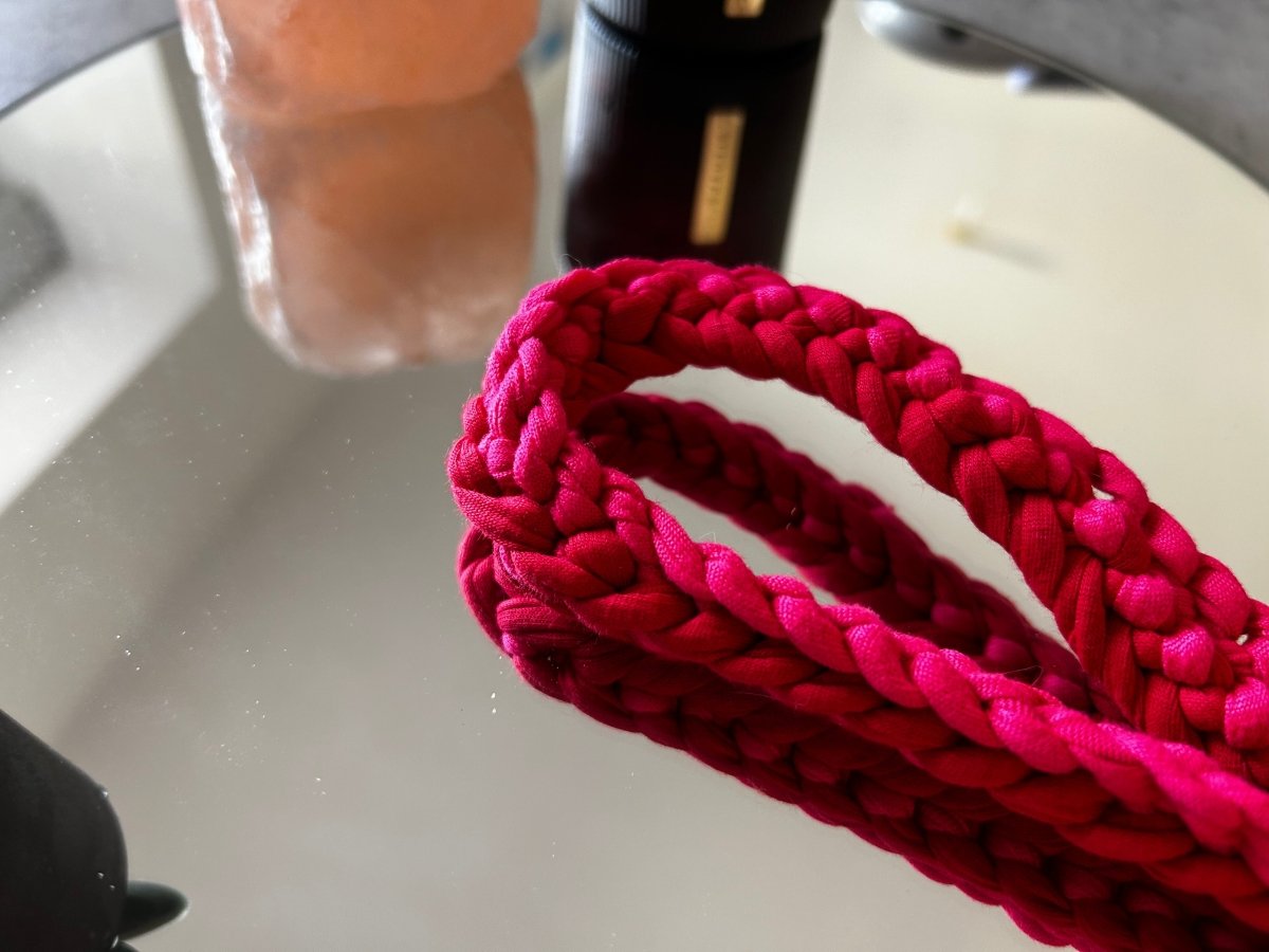Cordon au crochet – Rouge fuchsia - Le Fil D aimerCordon