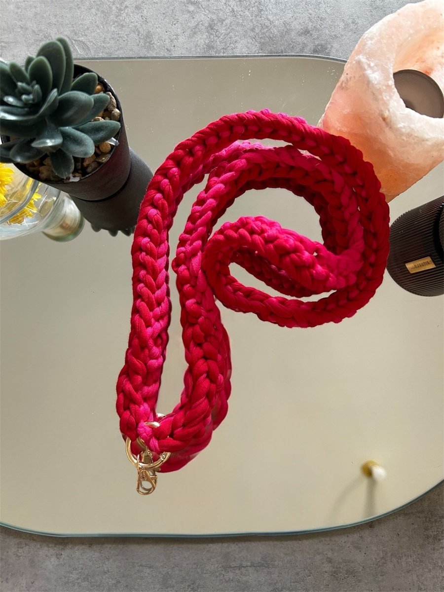 Cordon au crochet – Rouge fuchsia - Le Fil D aimerCordon
