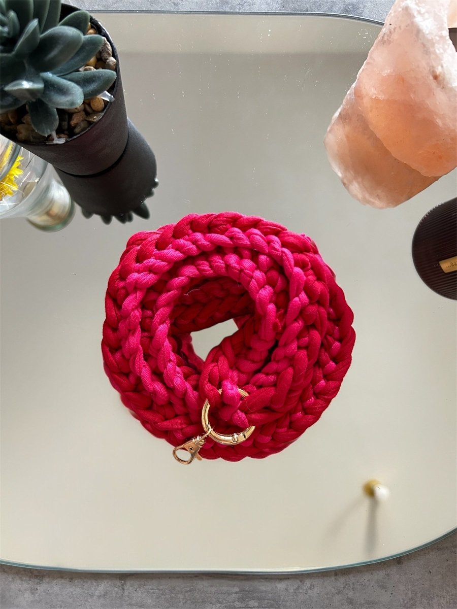 Cordon au crochet – Rouge fuchsia - Le Fil D aimerCordon