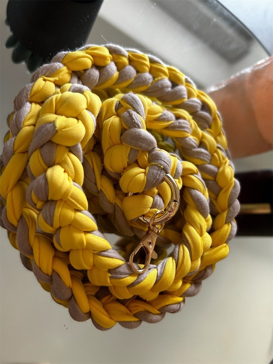 Cordon téléphone / porte - clés – Jaune et gris - Le Fil D aimerCordon