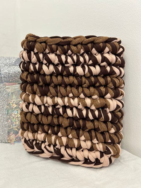 Protège - Livre au Crochet – Beige Brillant et Marron - Le Fil D aimer
