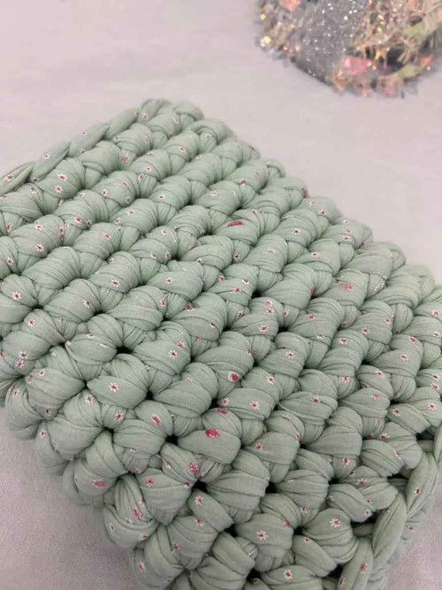 Protège-Livre au Crochet Vert – Motif Fleur Fait Main