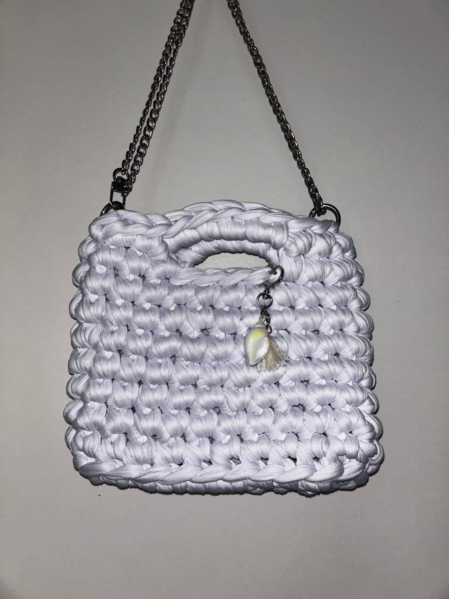 Sac Aimer blanc fait main au crochet