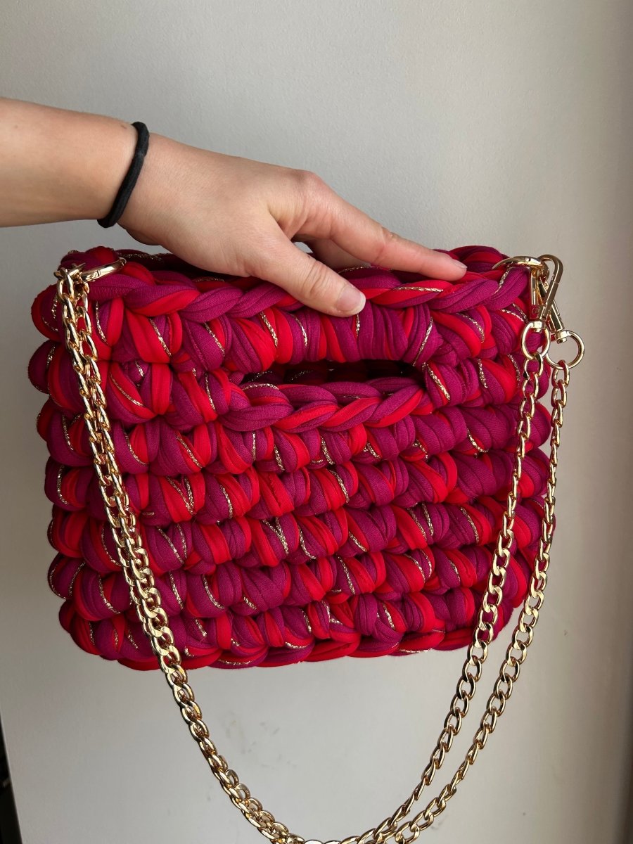 Sac AIMER - Rouge Cherry et Doré - Le Fil D'Aimer sac fait main au crochet le fil d'aimer 