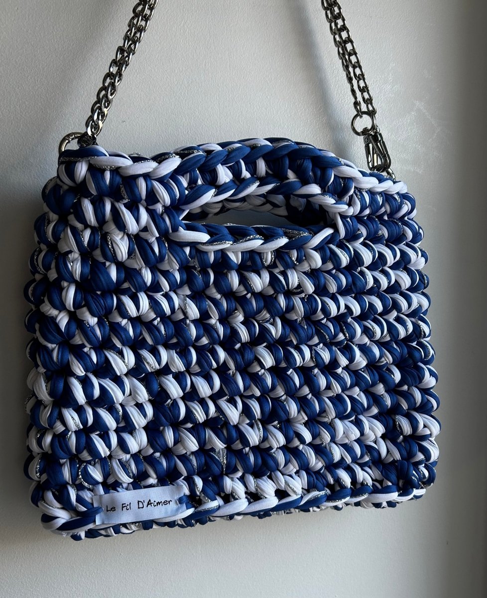 Sac Aimer – Sac à main crochet bleu blanc avec fil argenté scintillant - Le Fil D aimerSac aimer