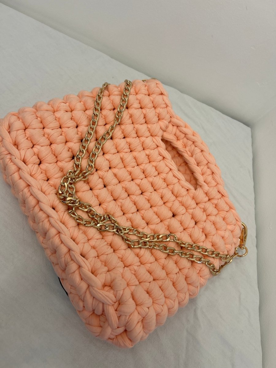 Sac Aimer – Sac à main crochet saumon élégant et artisanal - Le Fil D aimerSac aimer