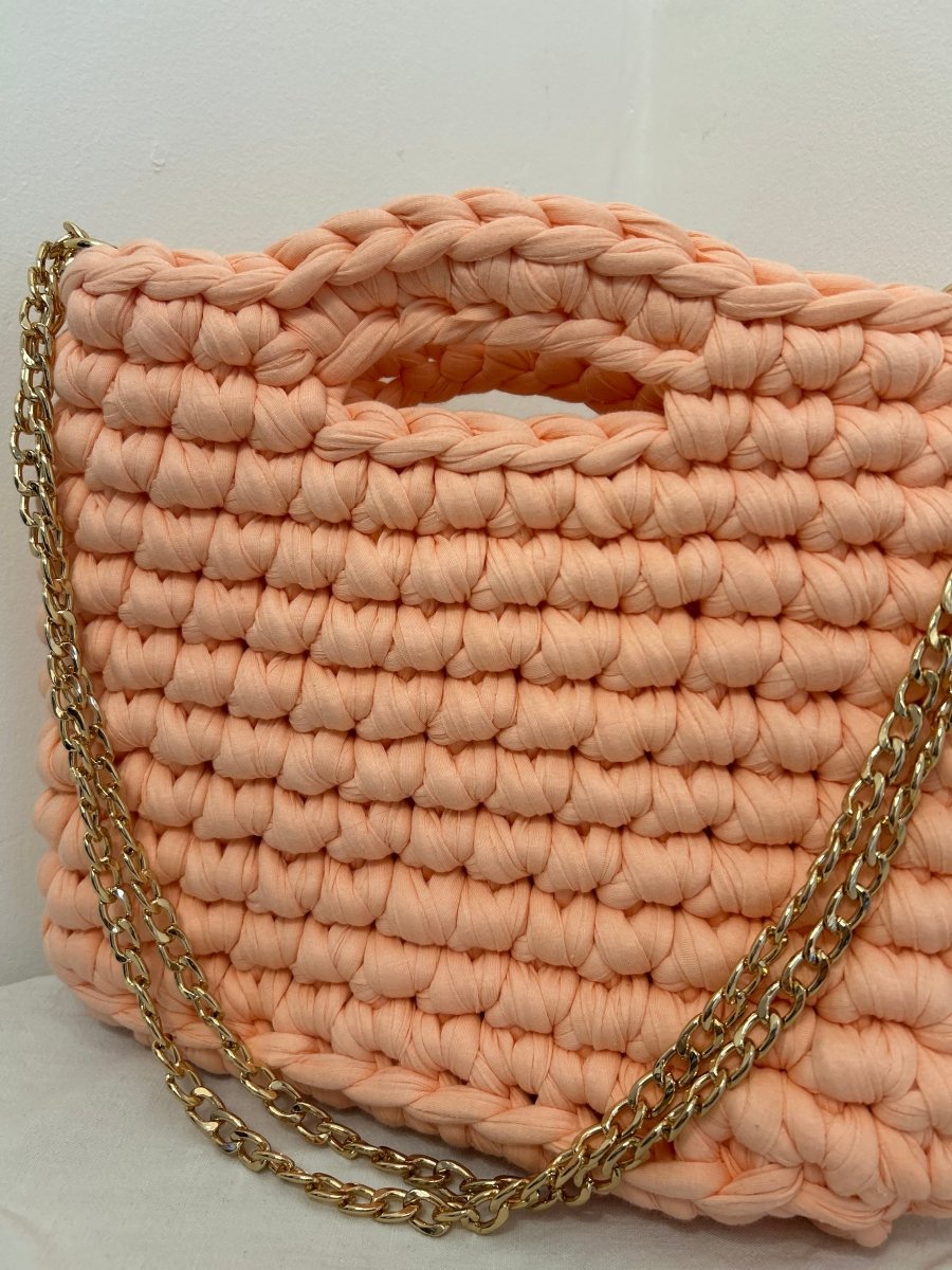 Sac Aimer – Sac à main crochet saumon élégant et artisanal - Le Fil D aimerSac aimer