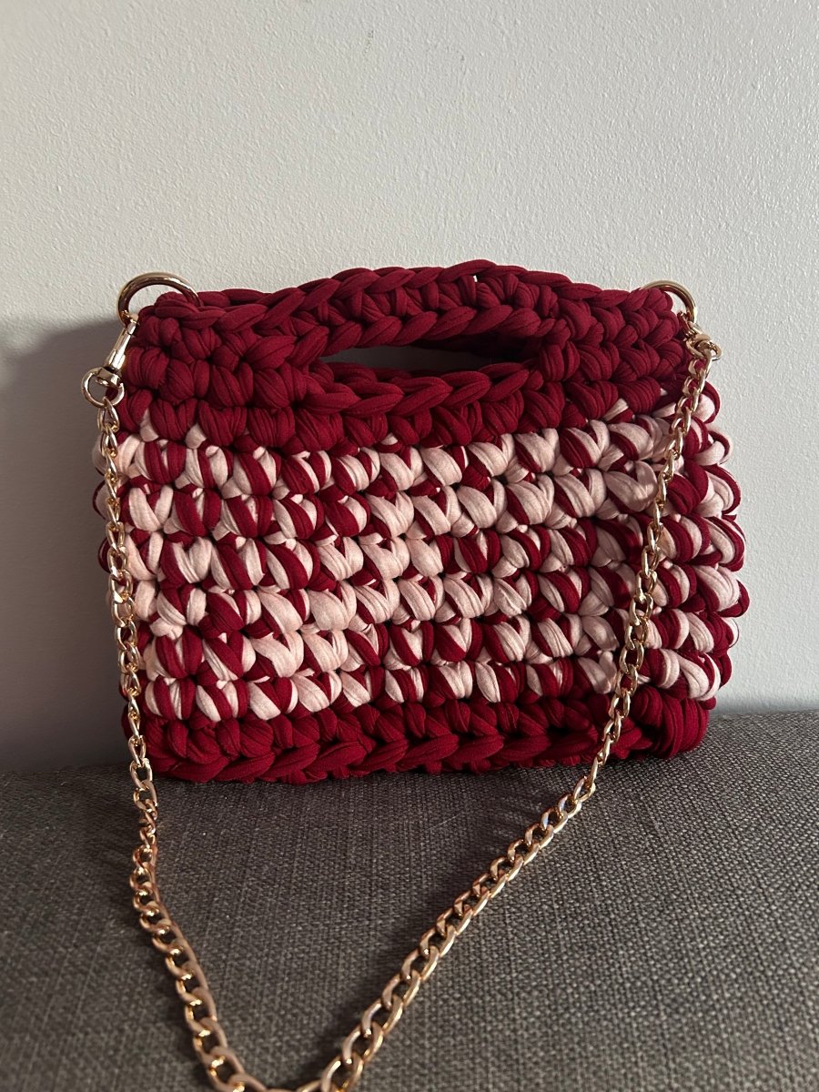 Sac au crochet bordeaux et rose pale, fait main