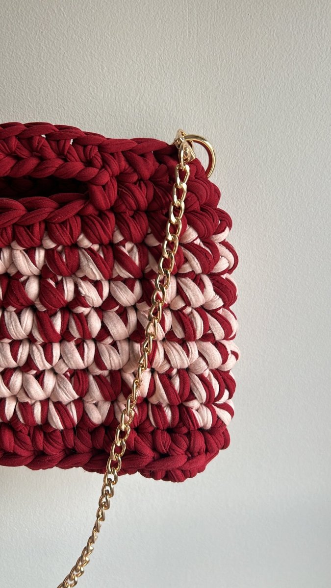 Mini Sac Aimer bordeaux et rose pale crocheté main