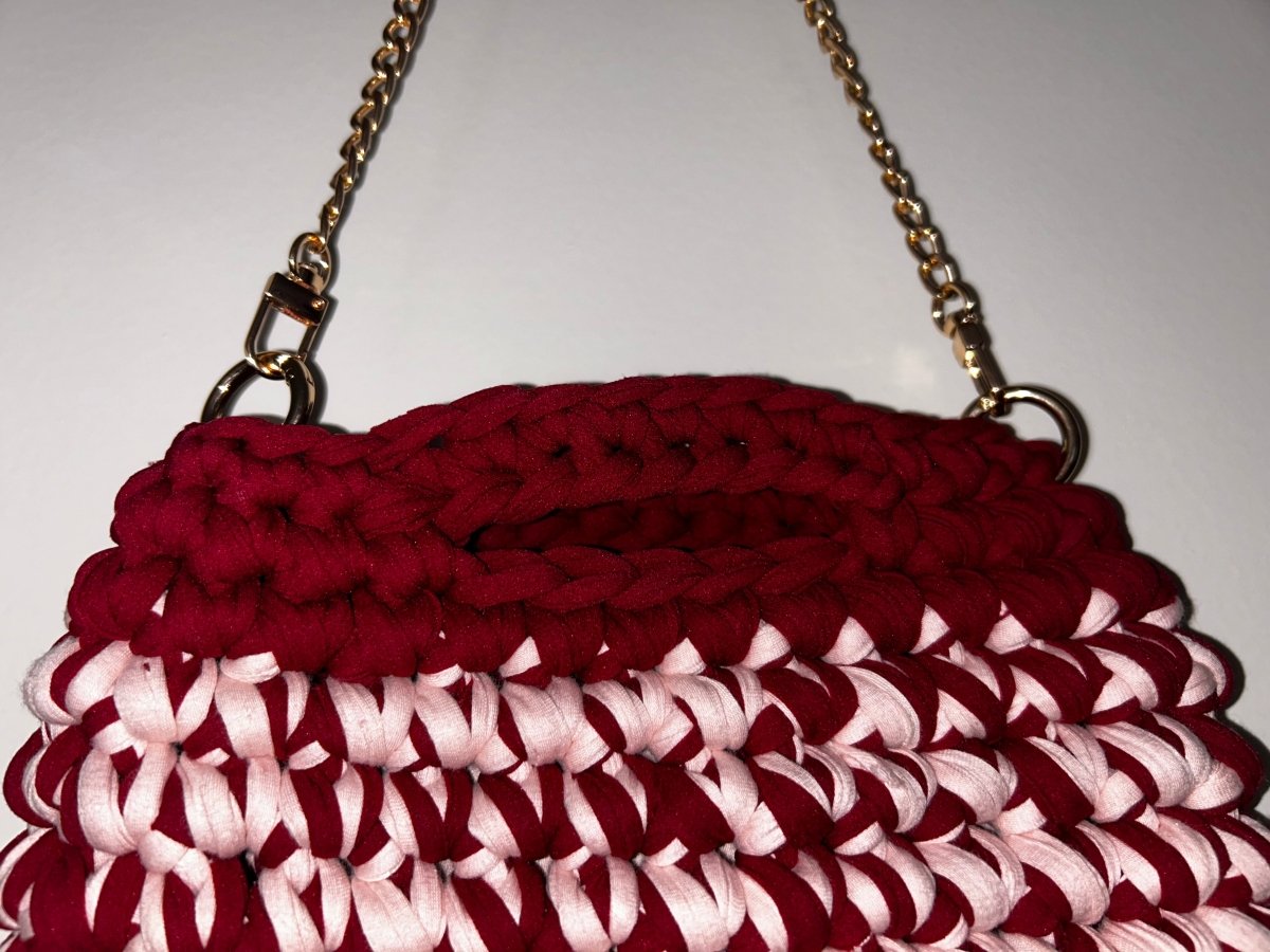 Mini Sac Aimer artisanal, coloris bordeaux et rose pale